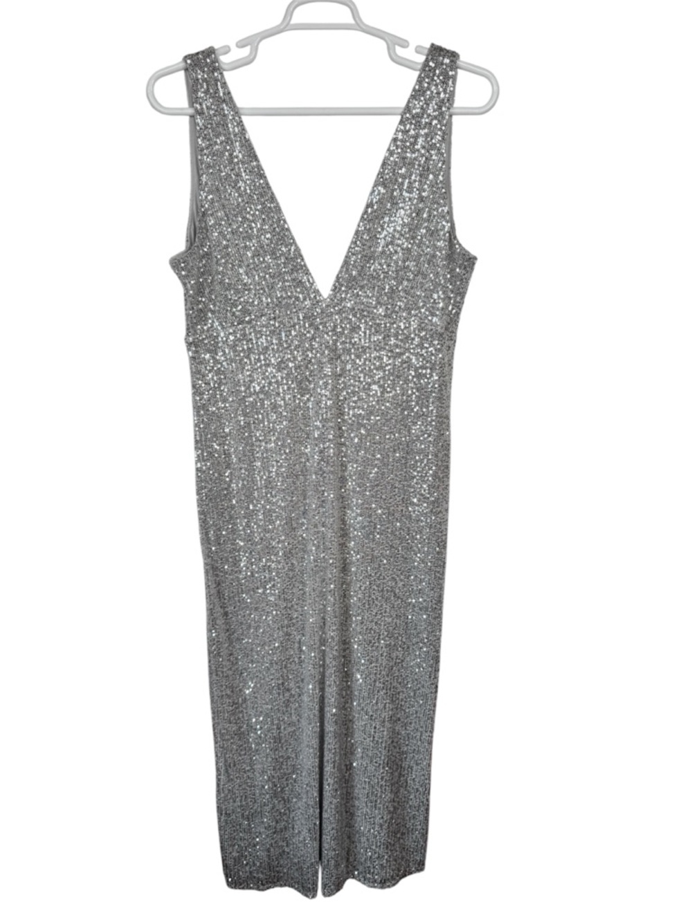 Abercrombie & Fitch Silver Sequin Plunge V-Neck Midi Dress - Picture 3 of 9